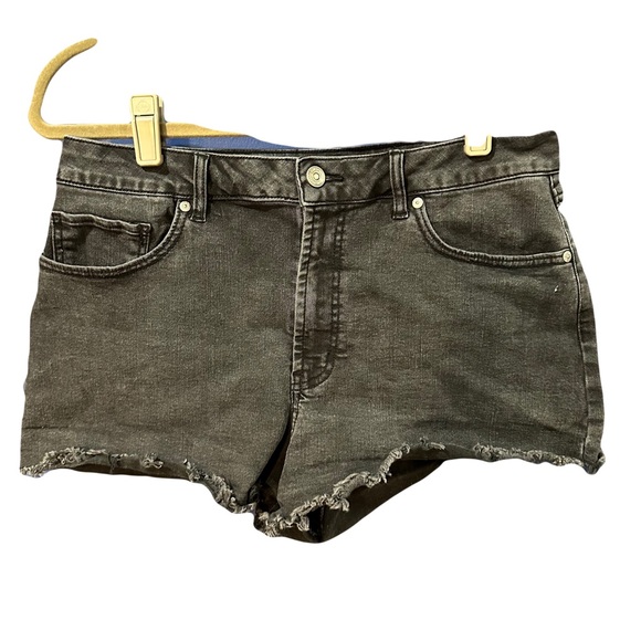 Rewash High Rise Black Denim Jean Shorts 13/31 - Picture 1 of 6